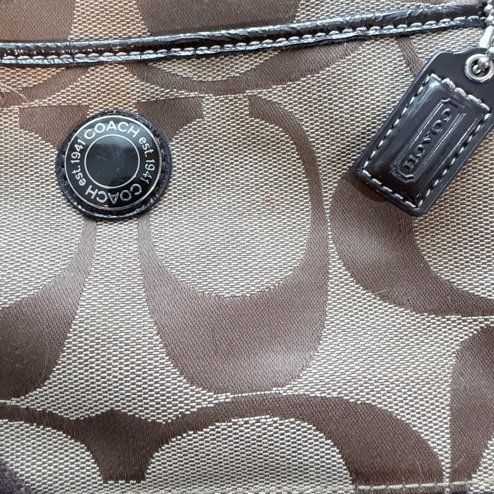Coach Tan and Brown Signature Crossbody Bag - Picture 2 of 9